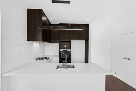 Photo of property in 137 Grove Road, Papakura, 2110