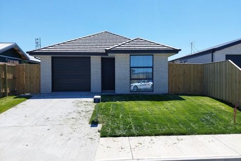 Photo of property in 43 Crossley Avenue, Woodend, 7610