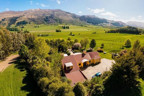 Photo of property in 70 Hunter Road, Speargrass Flat, Queenstown, 9371