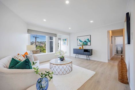 Photo of property in 23 Korotaha Terrace, Rothesay Bay, Auckland, 0630