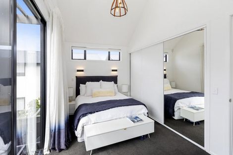 Photo of property in 43a Gracefield Avenue, Christchurch Central, Christchurch, 8013