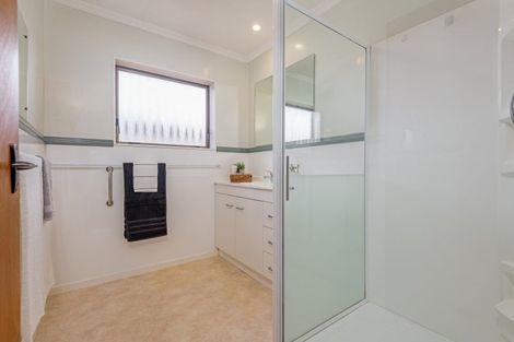 Photo of property in 4 Colombo Street, Hokowhitu, Palmerston North, 4410