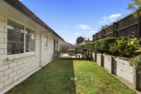 Photo of property in 24 Benmore Crescent, Pyes Pa, Tauranga, 3112