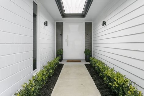 Photo of property in 4 Huka Heights Drive, Rangatira Park, Taupo, 3330