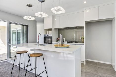 Photo of property in 33 Matata Drive, Takanini, 2112