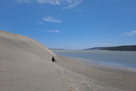 Photo of property in 134 Maunsell Road, Port Waikato, Tuakau, 2695