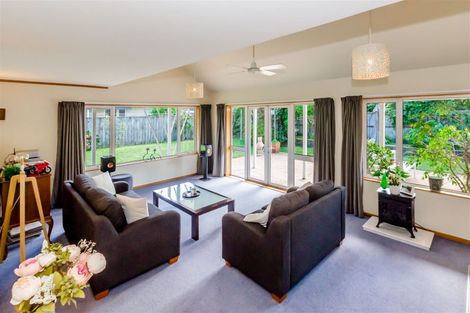 Photo of property in 9 Compass Court, Paraparaumu, 5032