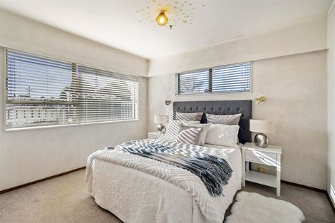 Photo of property in 2/32 Opaheke Road, Papakura, 2110