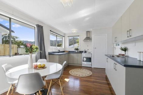 Photo of property in 22 Hamstead Street, Wainuiomata, Lower Hutt, 5014