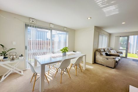 Photo of property in 189 Porchester Road, Takanini, 2112