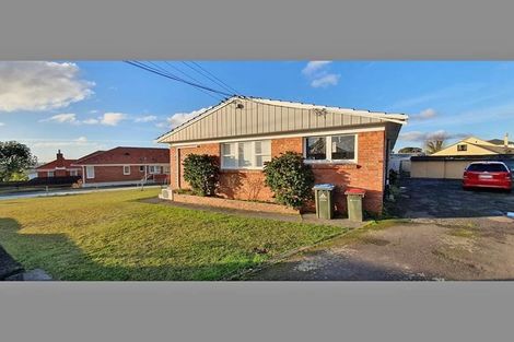 Photo of property in 1/122 Taylor Street, Blockhouse Bay, Auckland, 0600