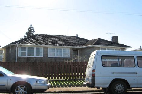 Photo of property in 17 Evans Place, Papakura, 2110