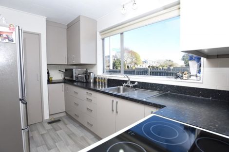 Photo of property in 198 Chelmsford Street, Waverley, Invercargill, 9810