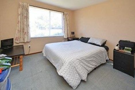 Photo of property in 1/150 Bowhill Road, New Brighton, Christchurch, 8083