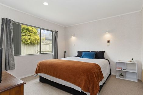 Photo of property in 42 Kane Road, Papamoa Beach, Papamoa, 3118