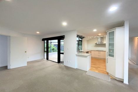 Photo of property in 9 Ben Nevis Place, Northpark, Auckland, 2013