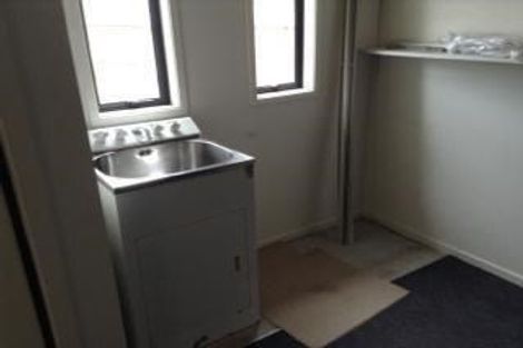 Photo of property in 16/2 Armoy Drive, East Tamaki, Auckland, 2016