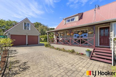 Photo of property in 12 Carnoustie Drive, Wattle Downs, Auckland, 2103