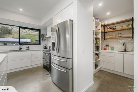 Photo of property in 18 Sandford Terrace, Lower Shotover, Queenstown, 9304