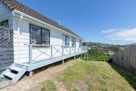 Photo of property in 56 Dominica Crescent, Grenada Village, Wellington, 6037