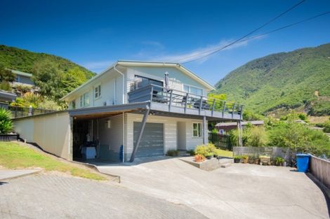 Photo of property in 82 Scotland Street, Picton, 7220