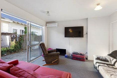 Photo of property in 49 Matipo Street, Riccarton, Christchurch, 8041