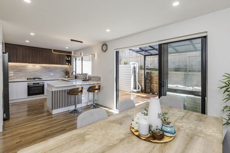 Photo of property in 122b Union Road, Howick, Auckland, 2014