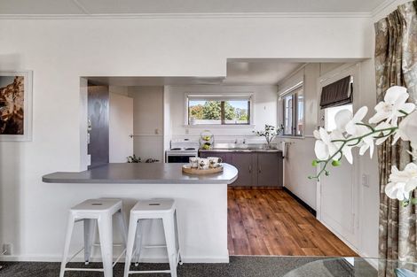 Photo of property in 10/72 Barton Street, Woolston, Christchurch, 8023