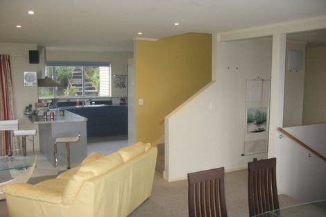 Photo of property in 4 Lyons Crescent, Strathmore Park, Wellington, 6022