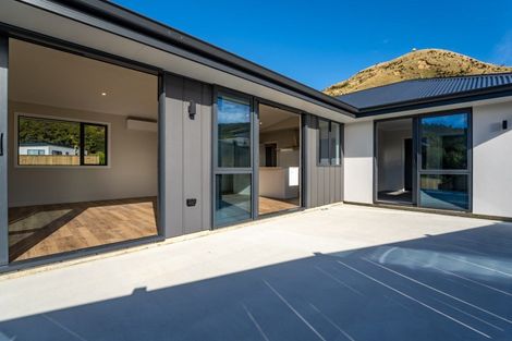 Photo of property in 20 Devenish Place, Atawhai, Nelson, 7010