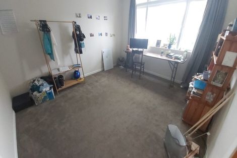 Photo of property in 15 Huia Road, Point Chevalier, Auckland, 1022