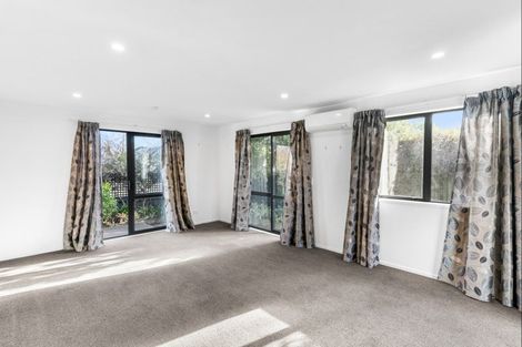 Photo of property in 49 Wildberry Street, Woolston, Christchurch, 8023