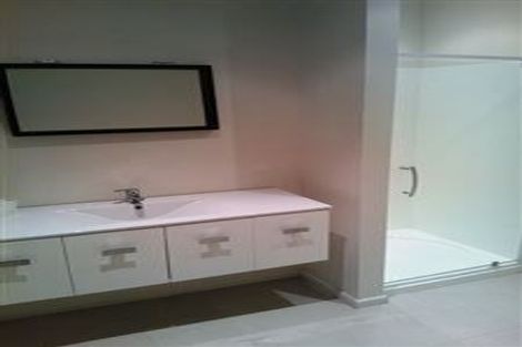 Photo of property in 1/114 Idris Road, Bryndwr, Christchurch, 8052