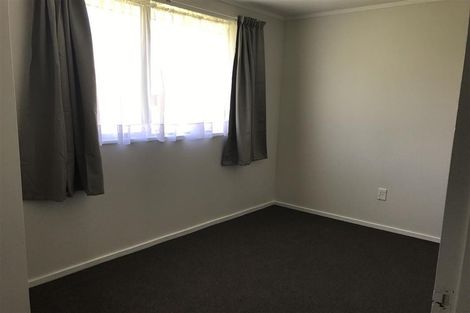 Photo of property in 1/57 Redcrest Avenue, Red Hill, Papakura, 2110
