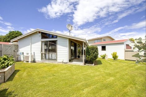 Photo of property in 1203a Karamu Road North, Mayfair, Hastings, 4122