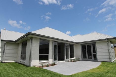 Photo of property in 41 Huka Heights Drive, Rangatira Park, Taupo, 3330