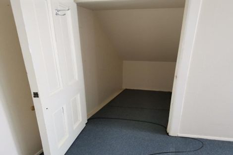 Photo of property in 71 Pirie Street, Mount Victoria, Wellington, 6011