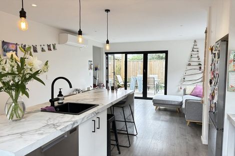 Photo of property in 4/163 King Street, Sydenham, Christchurch, 8023