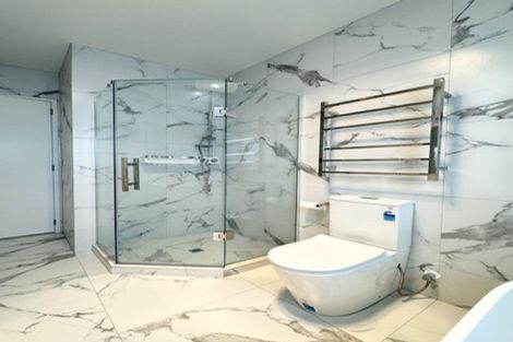 Photo of property in 16 Morus Road, Massey, Auckland, 0614