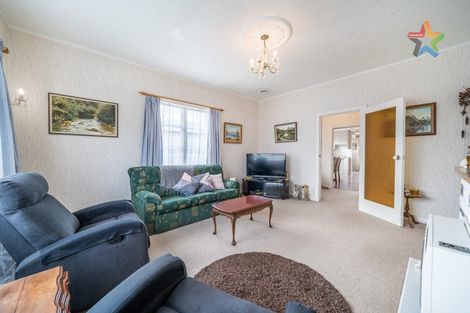 Photo of property in 13 Godley Street, Waterloo, Lower Hutt, 5011