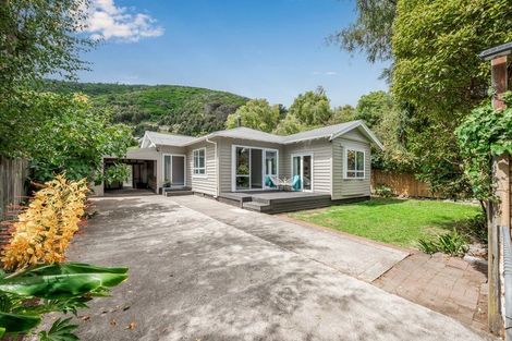 Photo of property in 65 Elizabeth Street, Waikanae, 5036