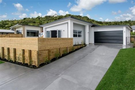 Photo of property in 181 Lakes Boulevard, Pyes Pa, Tauranga, 3112