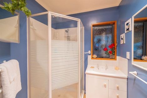 Photo of property in 8 Melland Place, Te Anau, 9600