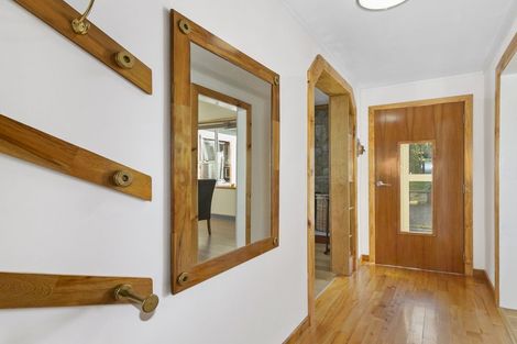 Photo of property in 26 Porterfield Street, Macandrew Bay, Dunedin, 9014