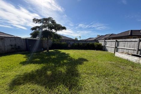Photo of property in 3 Leet Crescent, Papamoa Beach, Papamoa, 3118
