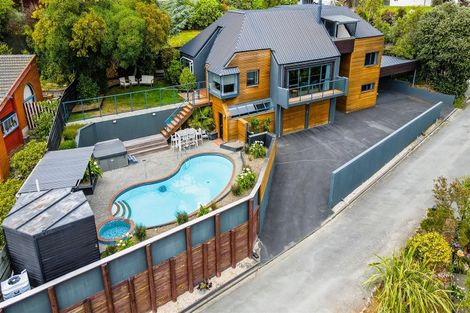 Photo of property in 11 Toledo Place, Mount Pleasant, Christchurch, 8081