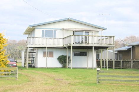 Photo of property in 292 Cook Drive, Whitianga, 3510