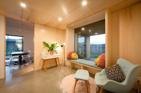 Photo of property in 6 Pounamu Avenue, Albert Town, Wanaka, 9305