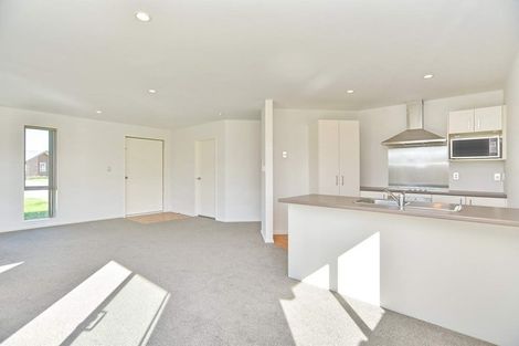 Photo of property in 69 Acacia Avenue, Rangiora, 7400