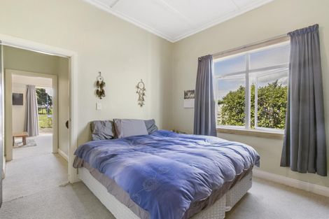 Photo of property in 27 Whatapaka Road, Karaka, Papakura, 2580